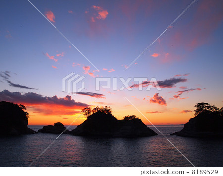 Nishi Izodogashima的晚上風景 8189529