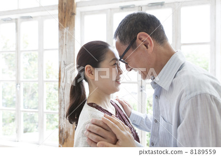 親密（朋友） 8189559