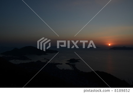 Yuura的黎明 8189852