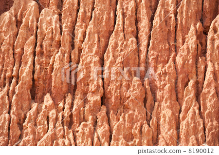 wall of sand ravine 8190012