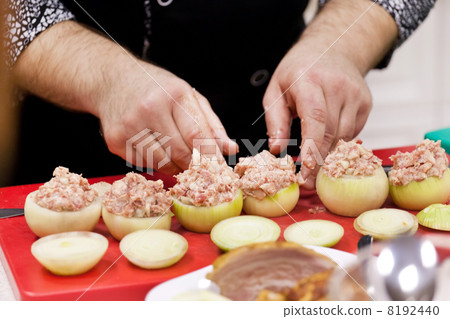 chef at work 8192440