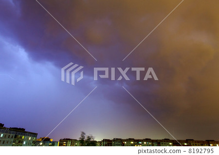 dark dramatic sky 8192795