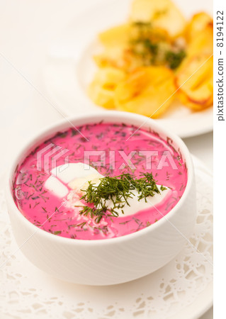 cold borscht 8194122