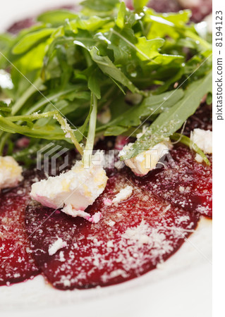beef carpaccio 8194123