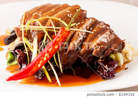 Roasted duck meat 8194192