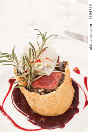 Fillet Wellington with fresh herbs 8194726