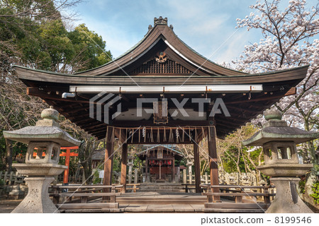 Yoshida Shrine Susumu Takenaka Inari Shrine hall set 8199546