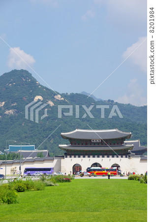 Lightening gates 8201984