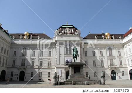 Vienna Josef Square Vienna Josef Square 8207370