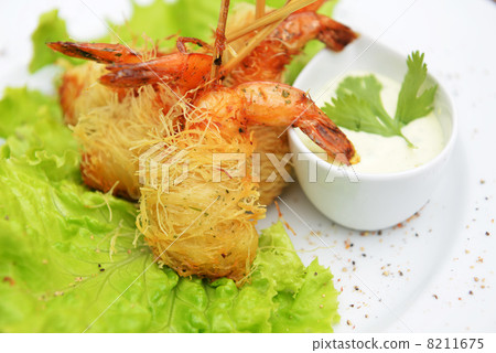 fried shrimp fried shrimp 8211675