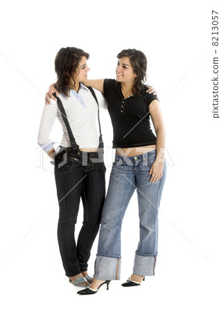 Beautiful female twins 8213057