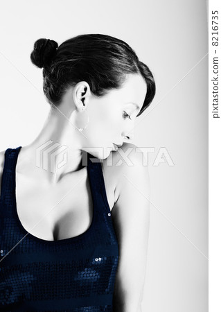 Sexy young woman 8216735