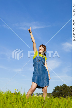 Pointing to the sky Pointing to the sky 8219150