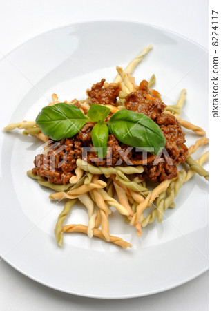 home made pasta with mince sauce and basil home made pasta with mince sauce and basil 8224117