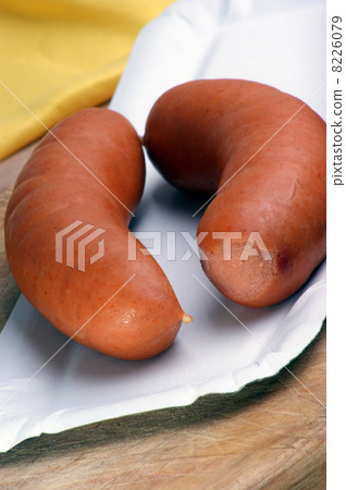 sausage, also known as knackwurst, on paper plate sausage, also known as knackwurst, on paper plate 8226079