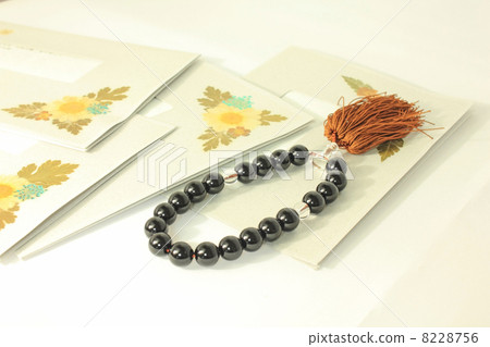 Messout and beads Messout and beads 8228756