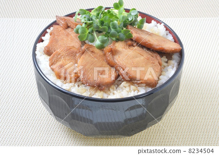 Yakitori-don 8234504