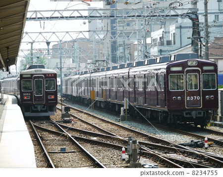 阪急電鐵5000系列5001 F商用運營列車Shosha Station 2 Line 2300 2315 F的備用牽引線 阪急電鐵5000系列5001 F商用運營列車Shosha Station 2 Line 2300 2315 F的備用牽引線 8234755