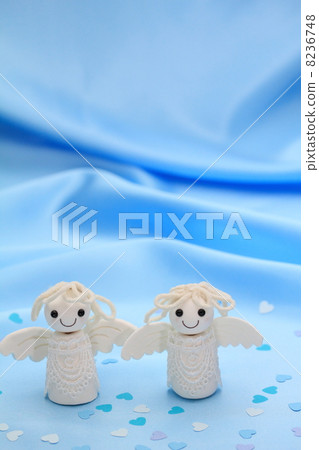 An angel 8236748