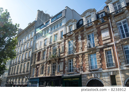 Streets of Paris Streets of Paris 8238912