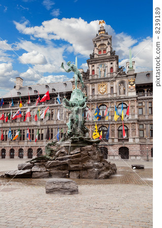 Central square and Brabo statue in Antwerpen Central square and Brabo statue in Antwerpen 8239189