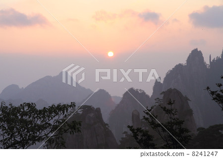 中國黃山的世界遺產風景 8241247