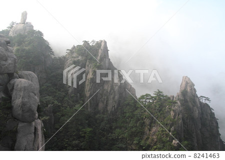 中國黃山的世界遺產風景 8241463