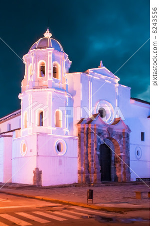 Iglesia de Santo Domingo, Popayan, Colombia 8243556