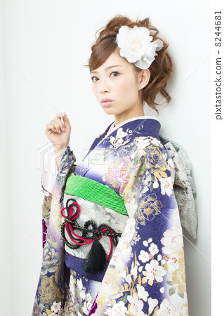 Woman in long-sleeved kimono Woman in long-sleeved kimono 8244681