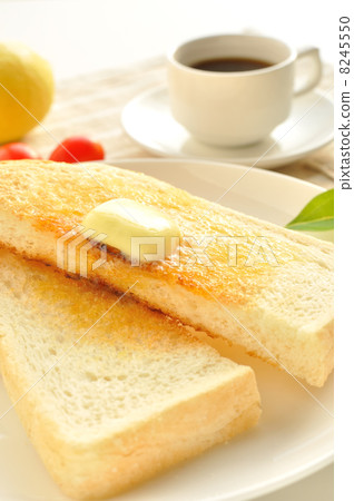 早餐的黃油吐司 8245550