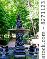 Fountain in Aranjuez 8271123