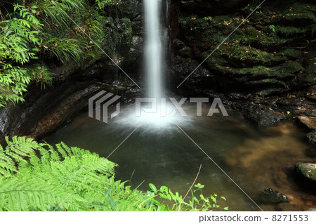 Waterfall 8271553