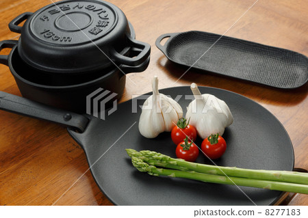 Nanbu ironware and vegetables Nanbu ironware and vegetables 8277183