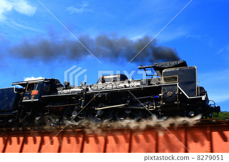 秋天天空奔跑 秋天天空奔跑 8279051