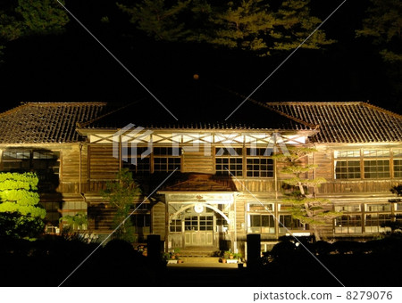 Old Fukiya Elementary School Light Up 8279076