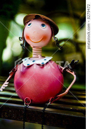 Paris dolls 8279472