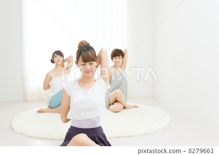Yoga classroom Yoga classroom 8279661