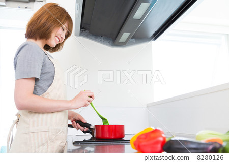 女人做飯 女人做飯 8280126