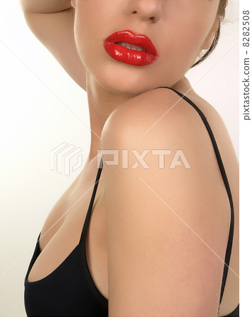 Makeup closeup 8282508