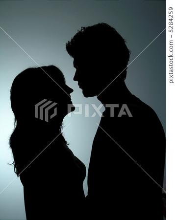 Couple Silhouette 8284259