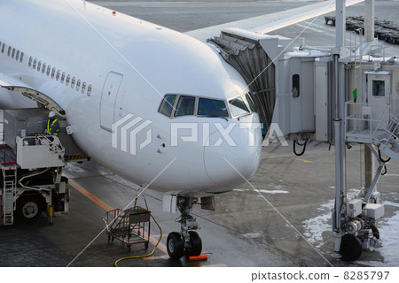 Airport Airport 8285797