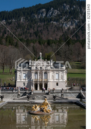 Linderhof Palace 8285840
