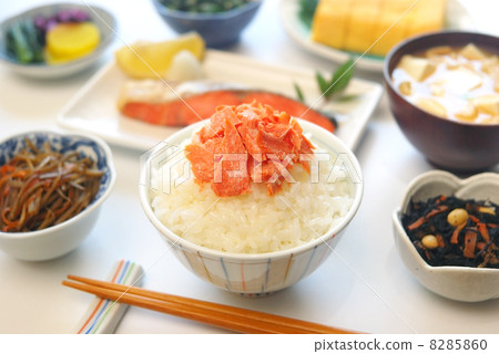 salmon  8285860