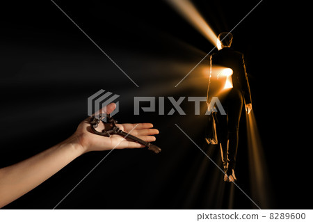 Hand with key Hand with key 8289600