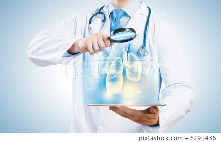 Doctor with tablet pc Doctor with tablet pc 8291436