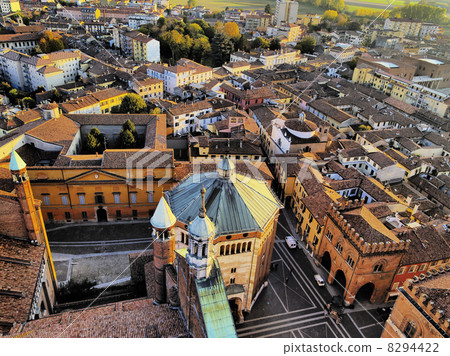 Cremona, view from cathedral tower, Lombardy, Italy 8294422