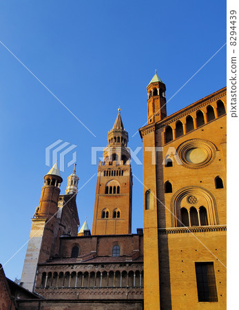 Cremona Cathedral, Lombardy, Italy 8294439