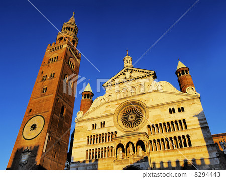 Cremona Cathedral, Lombardy, Italy 8294443
