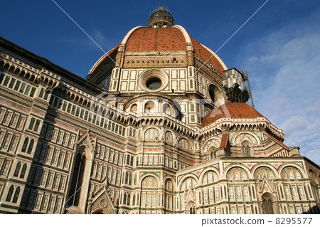 Italy. Florence. Duomo Dome. 8295577