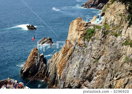 Cliffs of La · Kebrada in Acapulco Cliffs of La · Kebrada in Acapulco 8296920